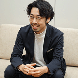 インタビュー写真